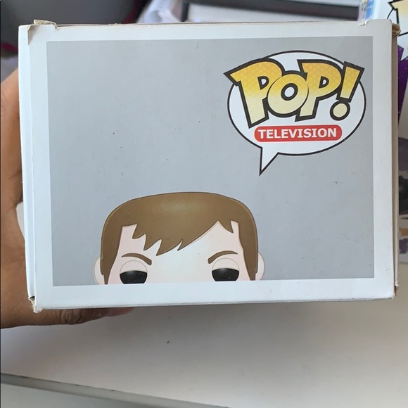 Two pops - Picture 2 of 6